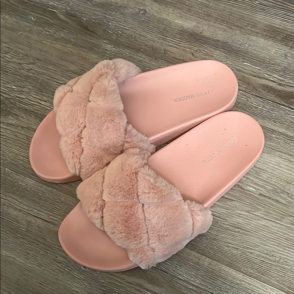 Steve Madden Pink Fur Slide Sandals